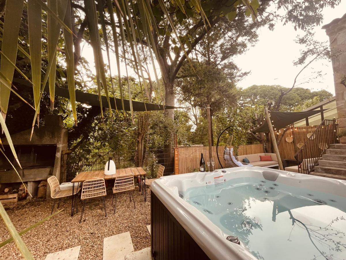 Maison Dans Les Arbres, Spa, Tennis, Parking Nimes Bagian luar foto